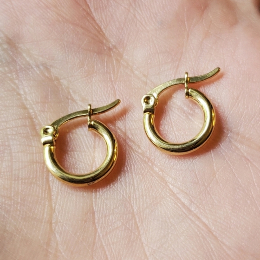 NWOT Tiny Gold 10mm Mini Hoop Earrings - Picture 2 of 7